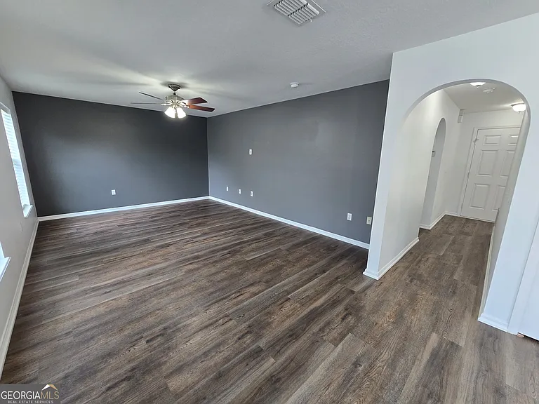 110 Pine Bluff Blvd W — Photo 25