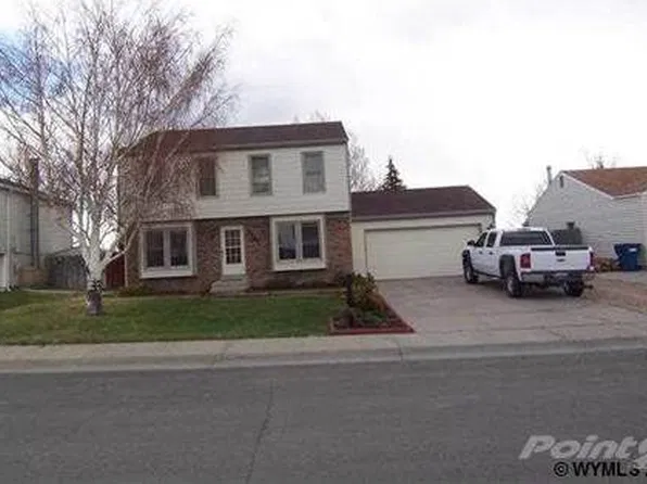2323 Kilmary Dr, Rawlins, WY 82301