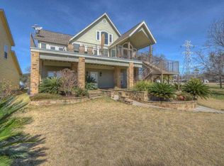 1530 Cimarron Trl, Kingsland, TX 78639