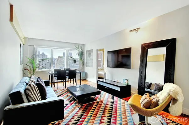 Rented by City Connections Realty | media 12