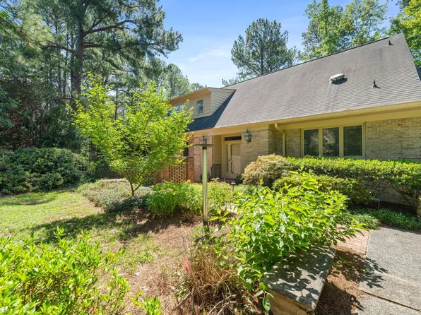 201 Selkirk Pl, Durham, NC 27707