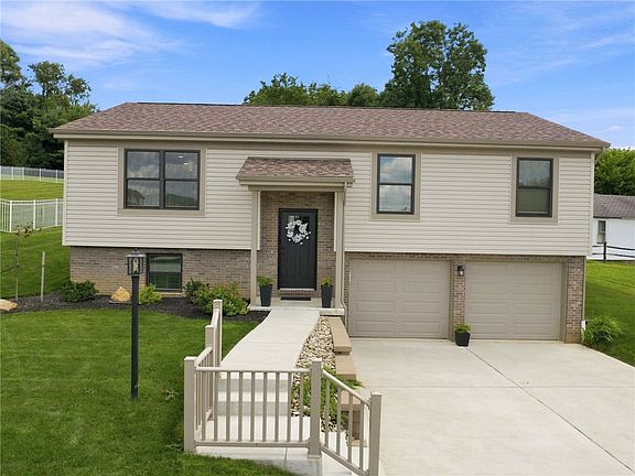 2nd image of 100 Sharon Dr