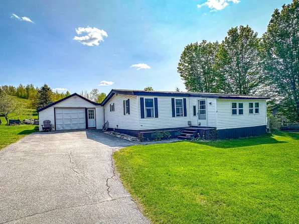 18 Golf Course Road, Richford, VT 05476