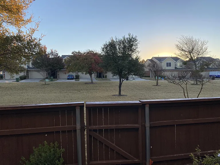 8608 Brunswick Dr — Photo 23