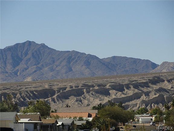 3rd image of 687 Stahlman Dr