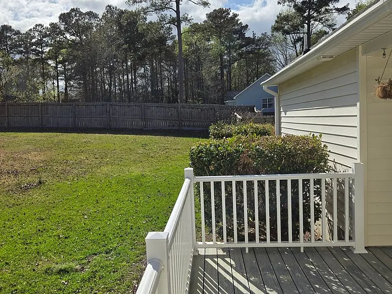 201 Dockside Dr — Photo 31
