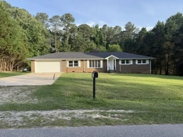 235 Highland Dr, Wadesboro, NC 28170