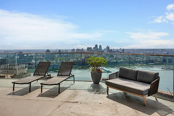 Rented by Platinum Properties | media 13