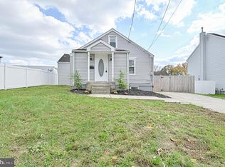 22 Garfield Ave, Blackwood, NJ 08012