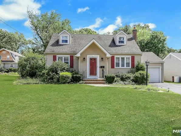 115 Ruth Ave, Hawthorne, NJ 07506