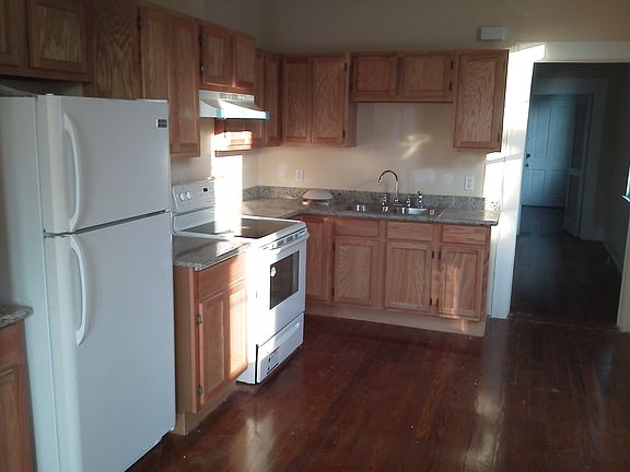 4th image of 1521 Cambronne St
