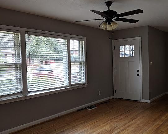 4th image of 3407 11th Ave
