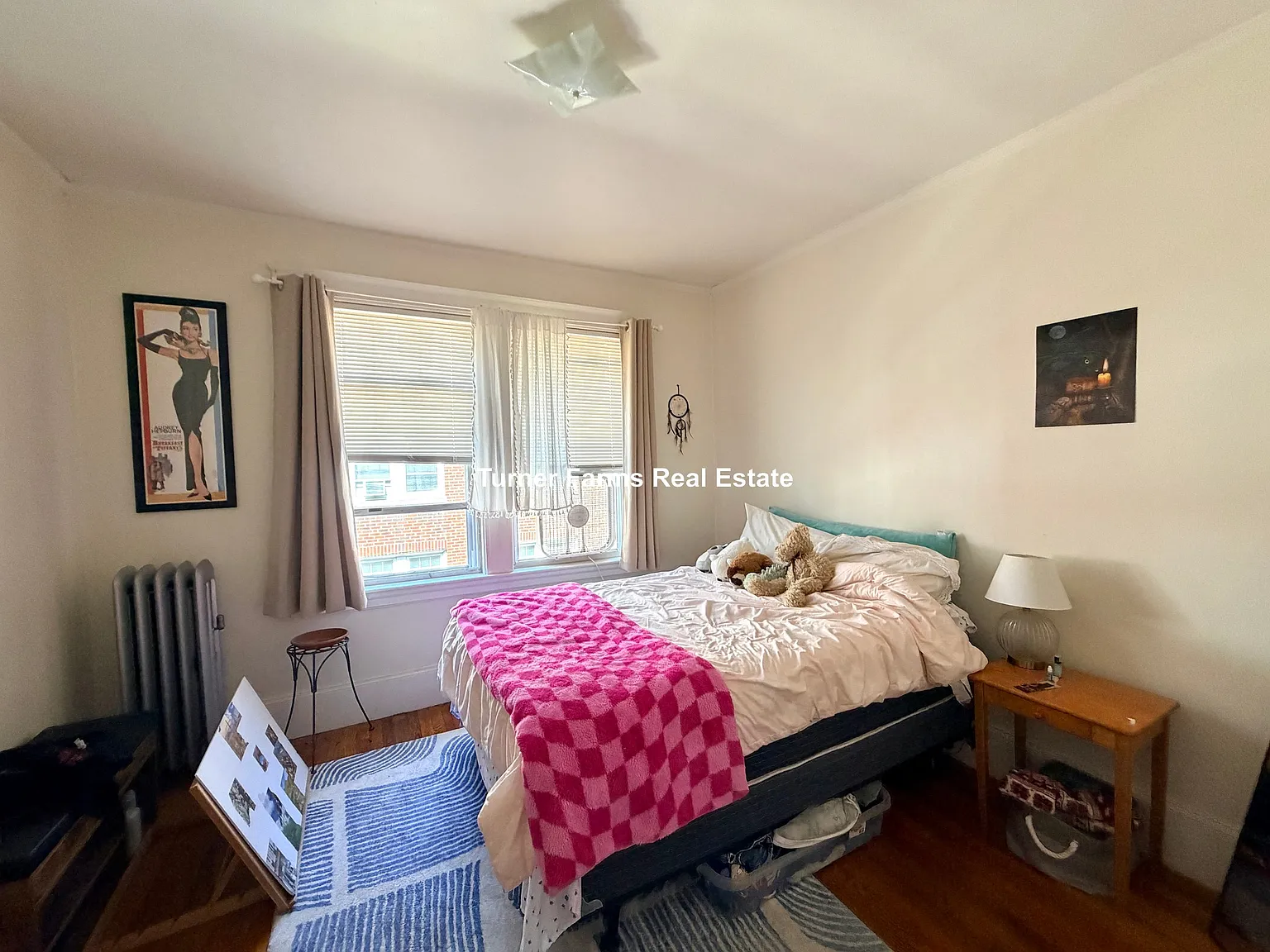 1 bed, 9999 sqft, $2,300 — Photo 2