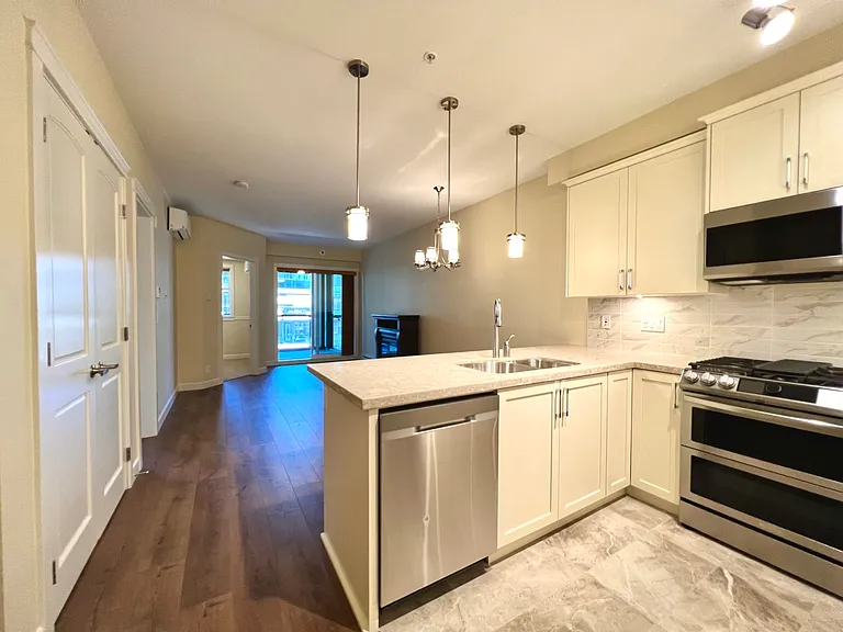 8538 203a St #408 — Photo 9