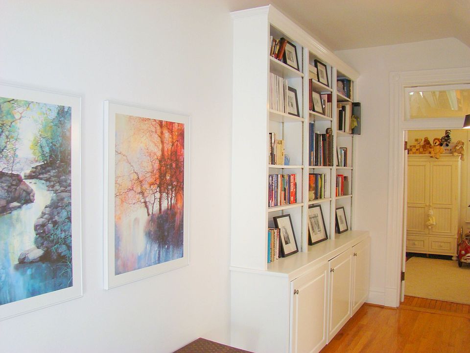 2nd Floor Hallway