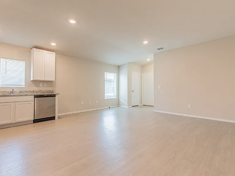 8807 Osprey Trl — Photo 6