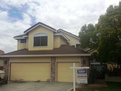1110 Valencia Ct, Tracy, CA, 95377