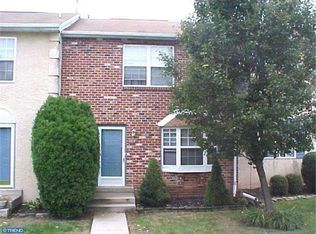 505 Evergreen Ln, Upper Chichester, PA 19014