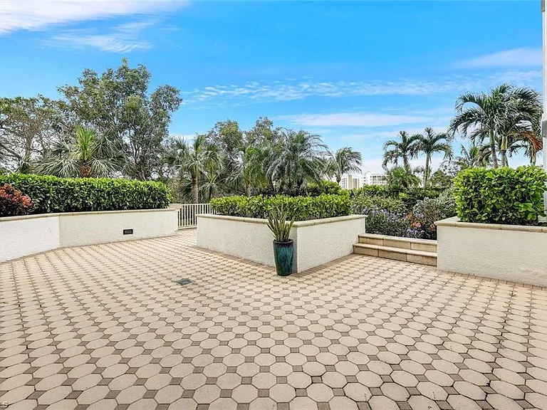 315 Dunes Blvd #T-01 — Photo 26
