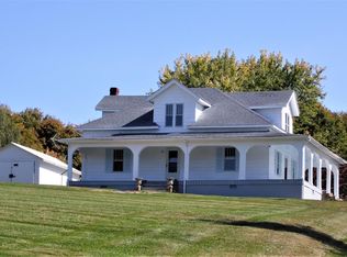 10 Joines St, Sparta, NC 28675