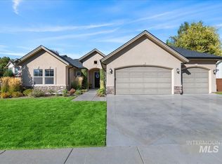748 E Washakie St, Meridian, ID 83646