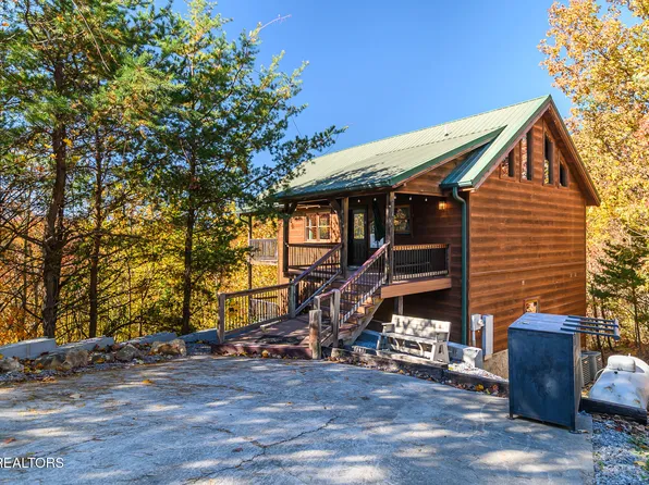 4104 Harvest Moon Ln, Sevierville, TN 37862