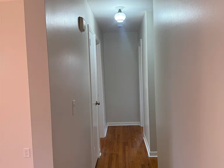 717 Hudson Ave #1 — Photo 9