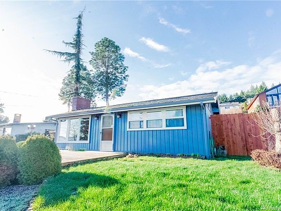 5th image of 1358 Country Club Dr