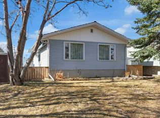 3046 E 28a St SE, Calgary, AB T2B0S2