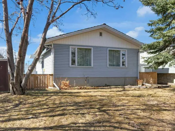 3046 E 28a St SE, Calgary, AB T2B 0S2