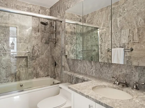 350 East 72nd Street image 6 of 7