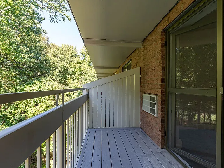 Kimball Court — Photo 21