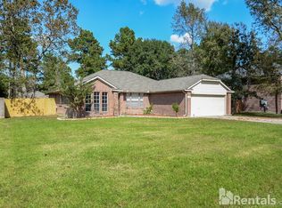 7118 Hayden Dr, Magnolia, TX 77354