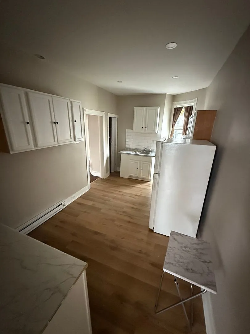 5211 Greenway Ave — Photo 4