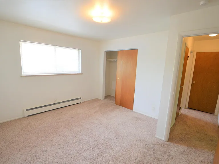 3150 Madison Ave #8 — Photo 12
