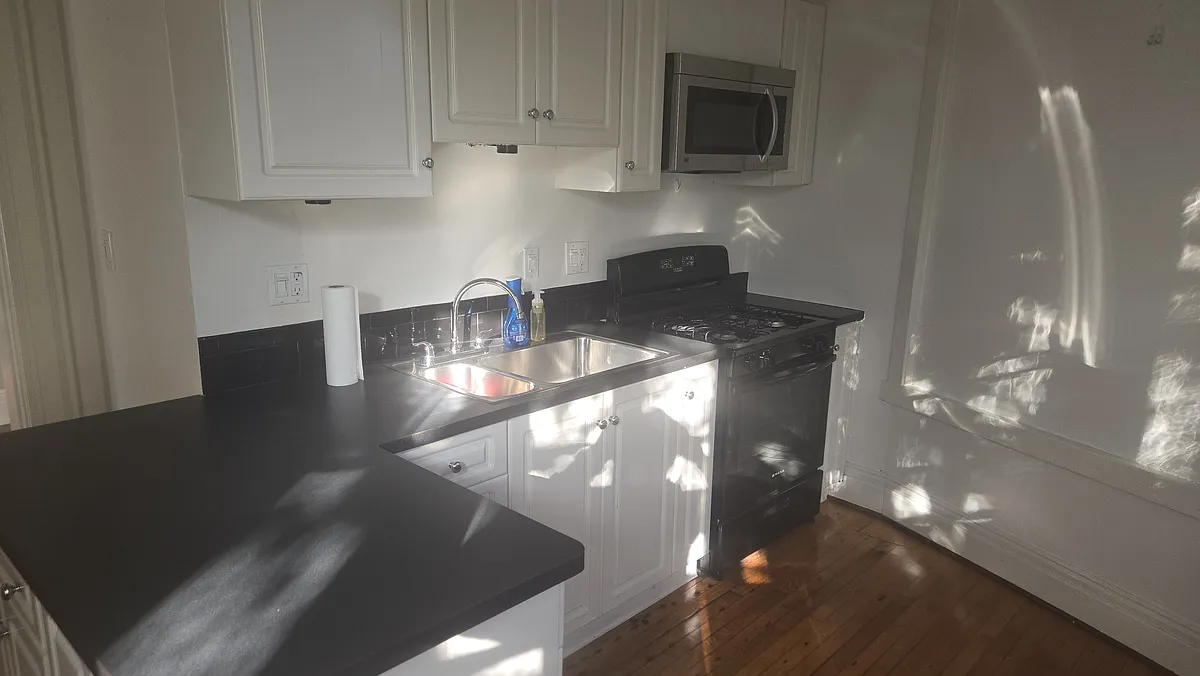 Building Photo - 107 Hodge Ave #1