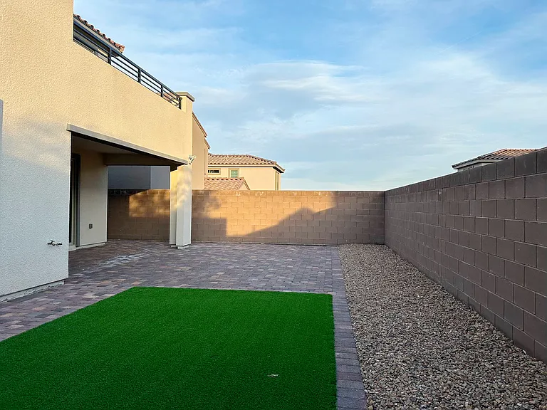 11585 Salt Creek Ave — Photo 19
