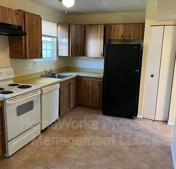 462 Norvelle Ct — Photo 30