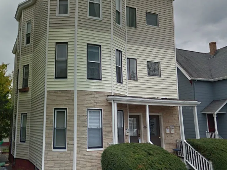 366 Highland Ave #1 — Photo 11