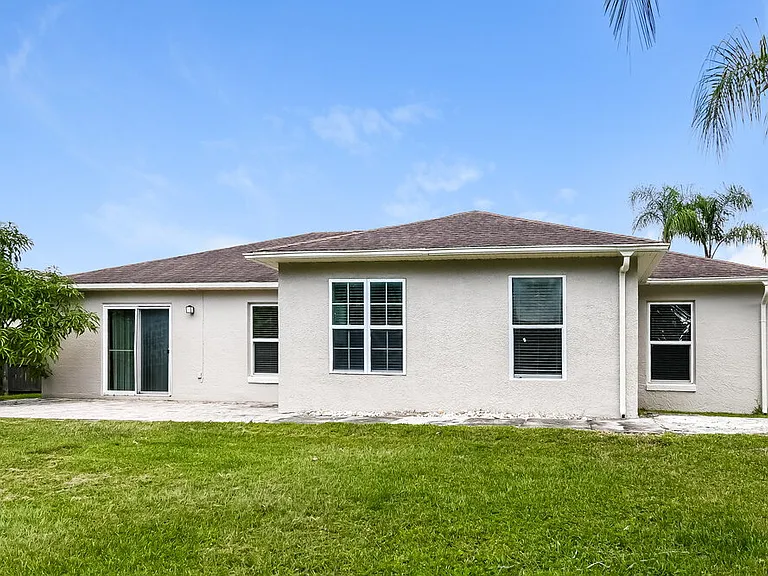 5140 Heatherstone Ct — Photo 16