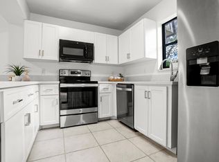 7690 Courtyard Run W, Boca Raton, FL 33433