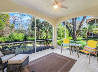 77 Silver Oaks Cir APT 8104, Naples, FL 34119