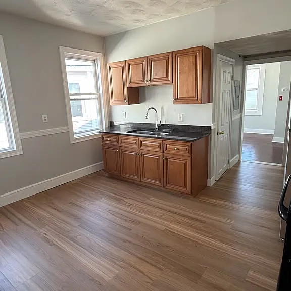 19 Monticello St #6 — Photo 2