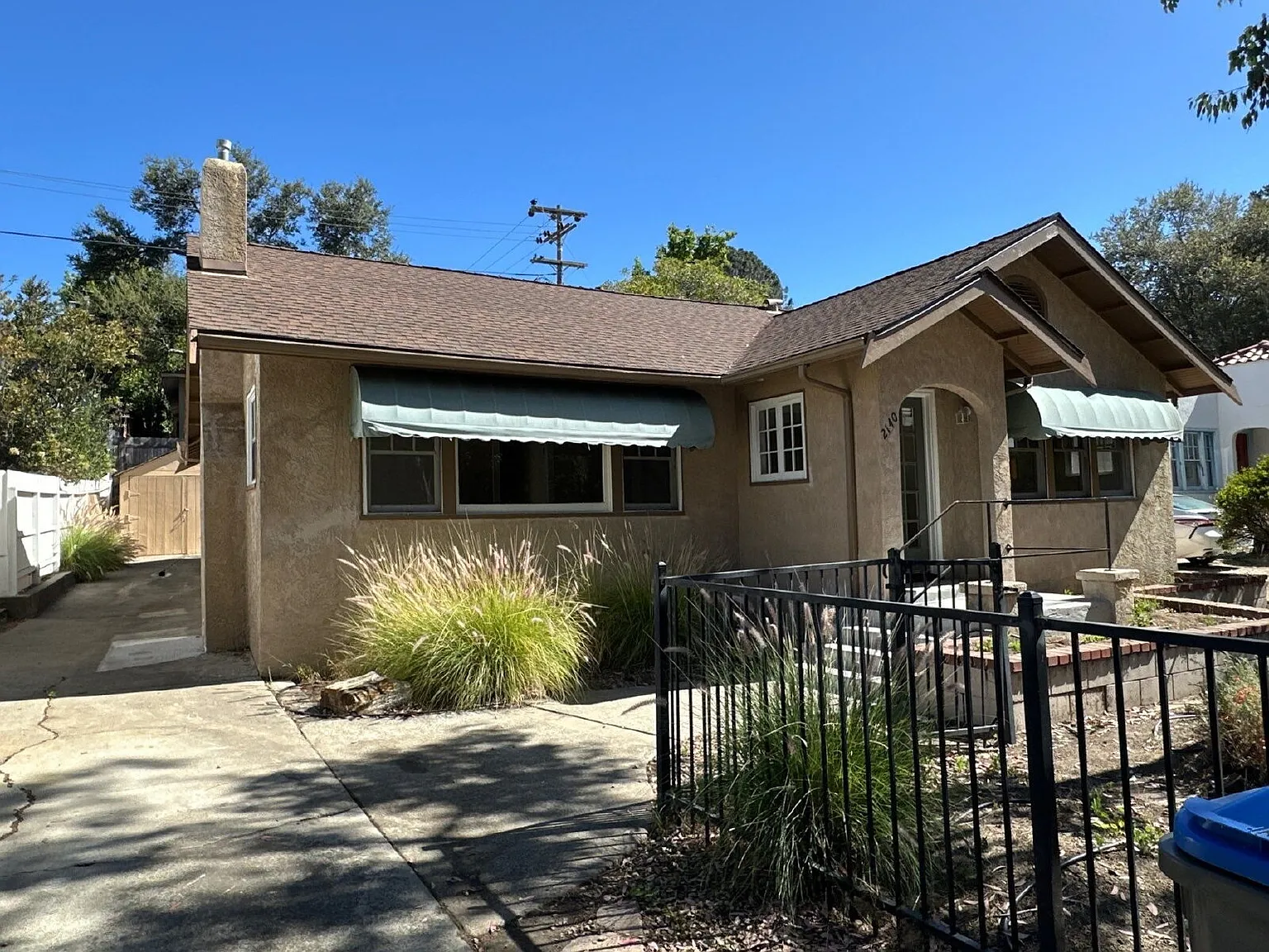 3 bed, 2.0 bath, 1450 sqft, $3,800 — Photo 1