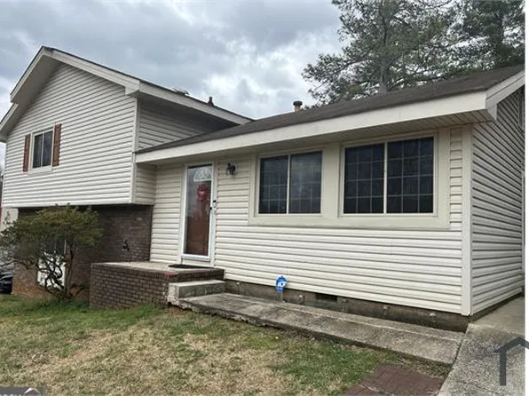 2867 Chelsey Trl, Jonesboro, GA 30236