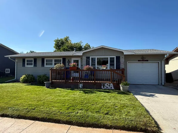 106 E Bronco Rd., Hershey, NE 69143