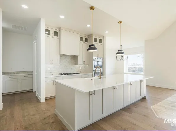 7283 E Red Kite St, Nampa, ID 83686