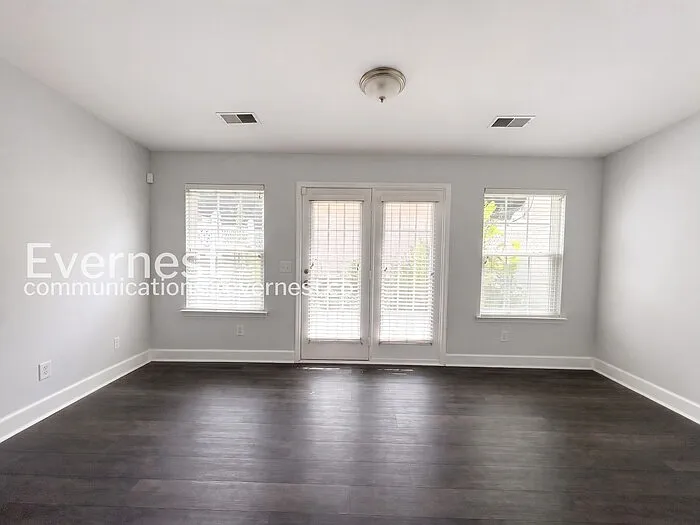 7023 Sunnywood Dr — Photo 9