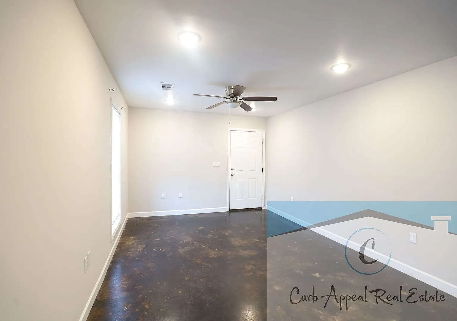 Beautiful 4 bed 2 bath home - HUD accepted!! — Photo 3