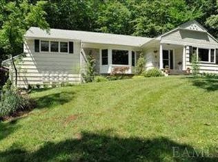 21 Pond Ln, Armonk, NY 10504